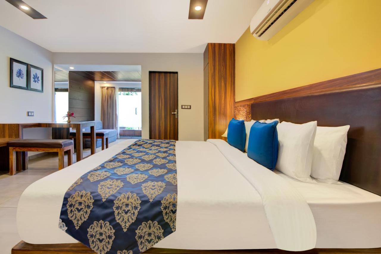 Club Mahindra Netrang酒店 外观 照片