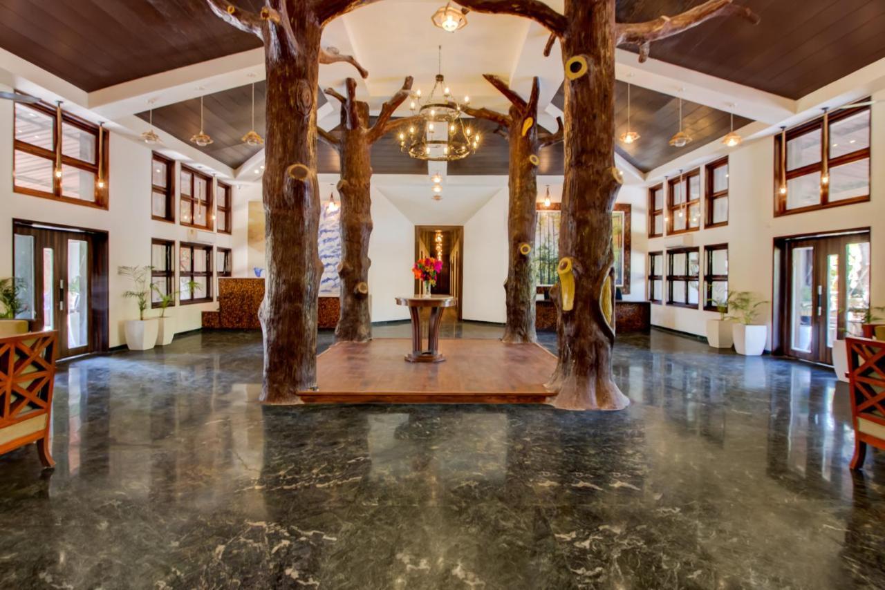 Club Mahindra Netrang酒店 外观 照片