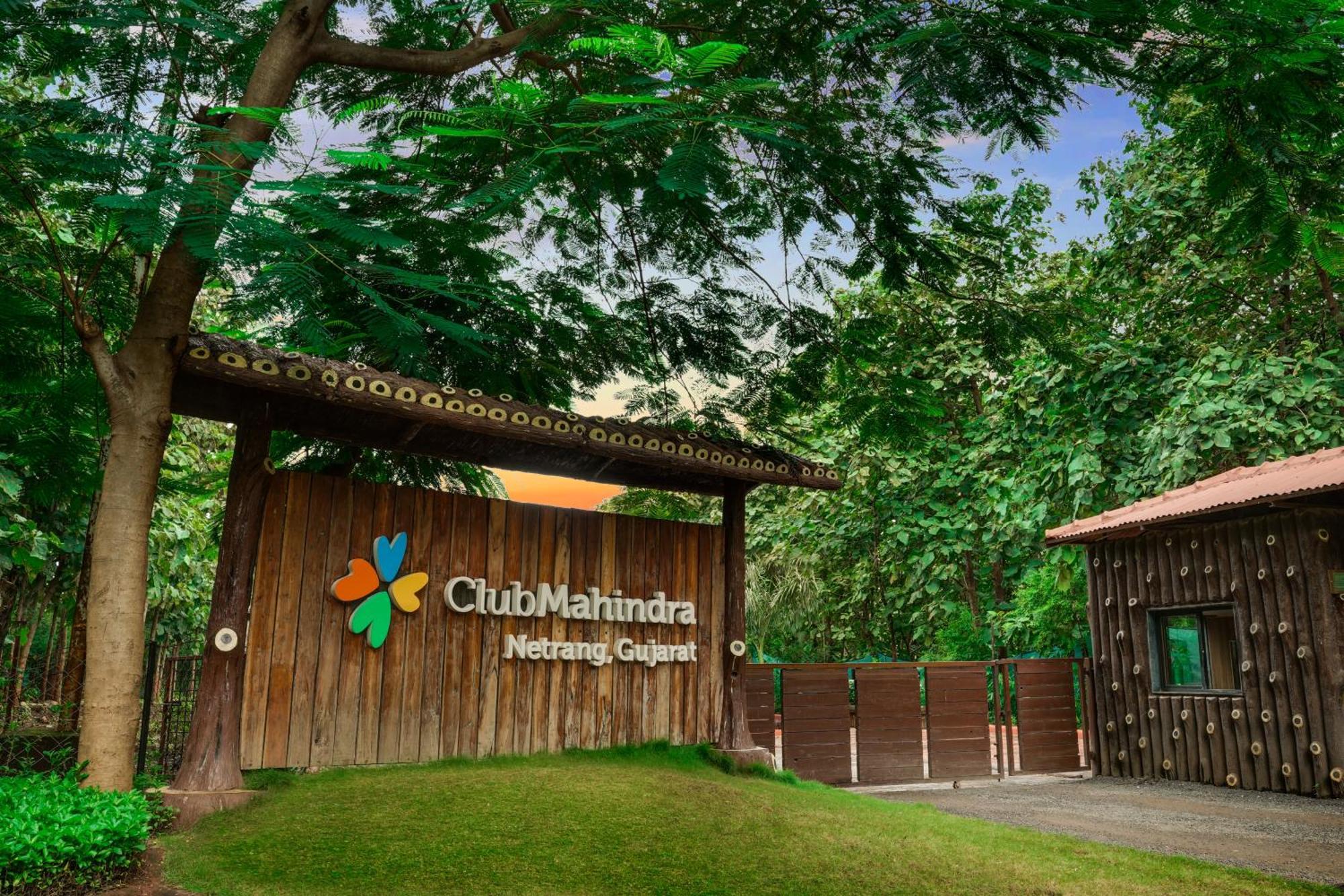 Club Mahindra Netrang酒店 外观 照片
